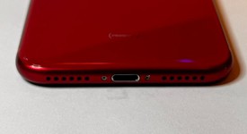 Fair
													Apple iPhone SE 2nd Gen 2020 - T-Mobile, Red, 64 GB, A2275, photo 4 of 5