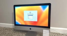 Good
													iMac 2017 21.5" - I5, 1 TB, 8 GB, photo 1 of 3