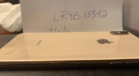 Mint
													Apple iPhone Xs Max - Verizon, Gold, 256 GB, A1921, photo 3 of 5