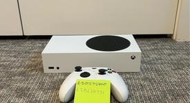 Mint
													Xbox Series S (2020) - White, 512 GB, photo 1 of 7
