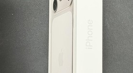 New
													Apple iPhone 17 Pro - Unlocked, Silver, 256 GB, A3256, photo 3 of 3