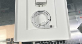 New
													Apple iPad 11th Gen - Unlocked, Silver, 128 GB, A3355, photo 5 of 12