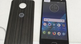 Good
													Moto Z2 Force - AT&T, Black, 64 GB, photo 1 of 7