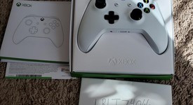 Mint
													Xbox Wireless Controller - White, photo 2 of 5