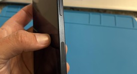 Mint
													Apple iPhone 12 - Unlocked, Black, 64 GB, A2172, photo 4 of 9