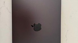 Good
													MacBook Pro Late 2023 (M3) - 14" - Apple M3 Pro 11-core, Black, 512 GB, 18 GB, 14-core GPU, photo 5 of 8