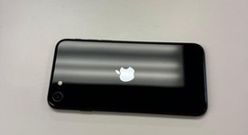 Mint
													Apple iPhone SE 3rd Gen 2022 - Unlocked, Midnight, 64 GB, A2595, photo 2 of 7