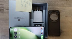 Mint
													Honor Magic8 Pro - Unlocked Non-US, Black, 512 GB, 12 GB, photo 1 of 11