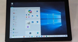 Good
													Microsoft Surface Go - Wi-Fi, Silver, 64 GB, 4 GB, photo 3 of 7