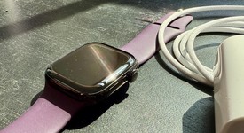 Good
													Apple Watch Series 10 42mm - Verizon, Black, A3001 - Cellular, Aluminum, photo 3 of 6