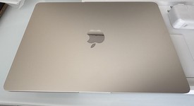 Mint
													MacBook Air 2025 (M4) - 13" - Apple M4, Starlight, 512 GB, 24 GB, photo 5 of 11