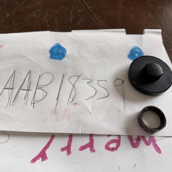 Oura Ring Gen 3 - Stealth, Size 10, Heritage