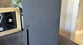 Good
													Xbox Series X (2020) - Black, 1 TB, standard, photo 3 of 5
