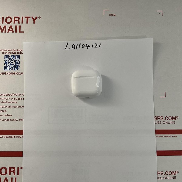 Apple AirPods (4th Gen) - Active Noise Cancellation