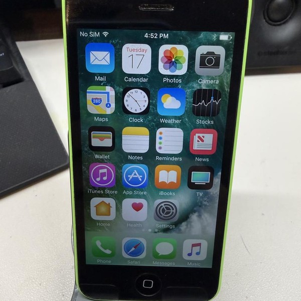 Apple iPhone 5C - Unlocked, 8 GB, Green, A1456