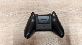 Good
													Xbox Wireless Controller - Black, photo 5 of 6