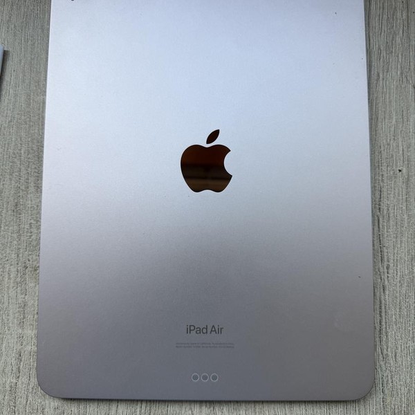 Apple iPad Air (5th Gen) - Wi-Fi, 64 GB, Pink, A2588