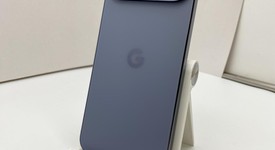 Good
													Google Pixel 10 Pro XL - Unlocked, Moonstone, 512 GB, GUL82, photo 3 of 5