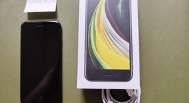 Good
													Apple iPhone SE 2nd Gen 2020 - Unlocked, Black, 128 GB, A2275, photo 4 of 4