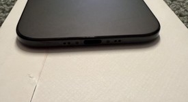 Mint
													Apple iPhone Air - Unlocked, Space Black, 256 GB, A3260, photo 5 of 9