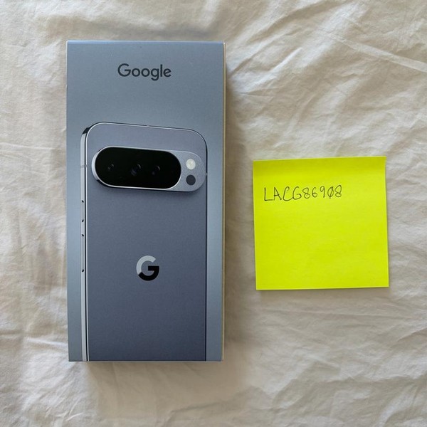 Google Pixel 10 Pro XL - Unlocked, 512 GB, Moonstone, GUL82