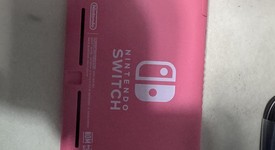 Mint
													Nintendo Switch Lite - Coral, photo 4 of 6