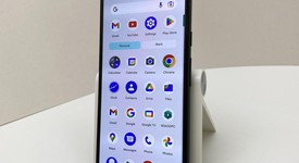 Good
													Google Pixel 6a - Unlocked, Sage, 128 GB, 6 GB, GX7AS, photo 3 of 6