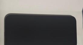 Mint
													Google Pixel 9a - Visible, Obsidian, 128 GB, 8 GB, photo 3 of 5