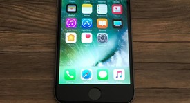 Good
													Apple iPhone 6 - Unlocked, Gray, 64 GB, A1549, photo 1 of 7