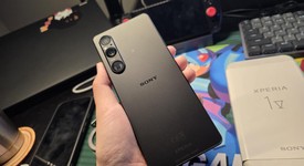 Good
													Sony Xperia 1 V - Unlocked, Black, 256 GB, 12 GB, photo 5 of 9