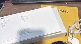 Good
													Apple Watch Ultra 49mm - Unlocked, Titanium, A2622, photo 5 of 5