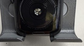 Fair
													Apple Watch SE 1st Gen 40mm - Unlocked, Gray, A2353 - Cellular, Aluminum, photo 4 of 9