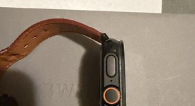 Mint
													Apple Watch Ultra 2 49mm - Unlocked Non-US, Black, A2859, photo 1 of 6