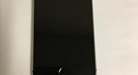 Good
													Apple iPhone SE 1st Gen 2016 - AT&T, Grey, 32 GB, A1662, photo 2 of 4