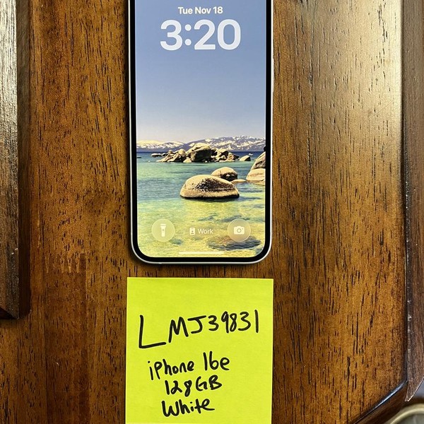 Apple iPhone 16e - AT&T, 128 GB, White, A3212