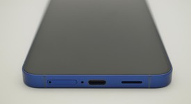 Mint
													Samsung Galaxy S25 Plus - Unlocked, Navy Blue, 256 GB, 12 GB, SM-S936U1, photo 1 of 11