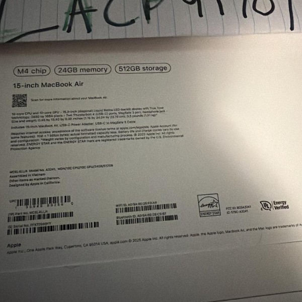 MacBook Air 2025 (M4) - 15 inch - 512 GB, Midnight, 24 GB, Apple M4