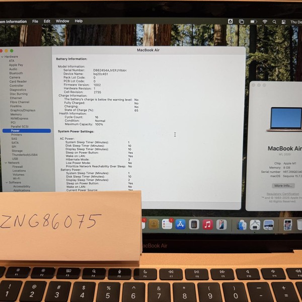 MacBook Air 2020 - 13 inch - 256 GB, Gold, 8 GB, Apple M1