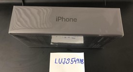 New
													Apple iPhone 8 Plus - Cricket, Gray, 64 GB, A1864, photo 1 of 2