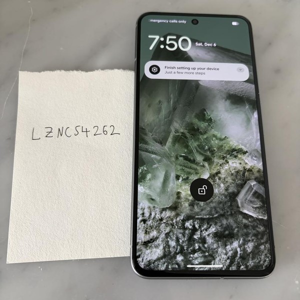 Google Pixel 8 - Unlocked, 128 GB, Hazel, 8 GB, G9BQD, Sub-6 5G