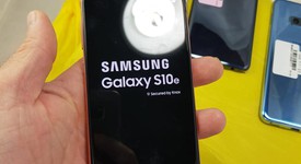 Good
													Samsung Galaxy S10e - Verizon, Black, 128 GB, 6 GB, SM-G970U, photo 4 of 4