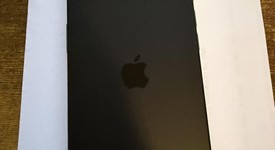 Mint
													Apple iPhone Air - Unlocked, Space Black, 256 GB, A3260, photo 3 of 7