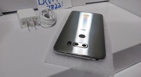 Good
													LG V30 - T-Mobile, Silver, 64 GB, H932SV, photo 3 of 19