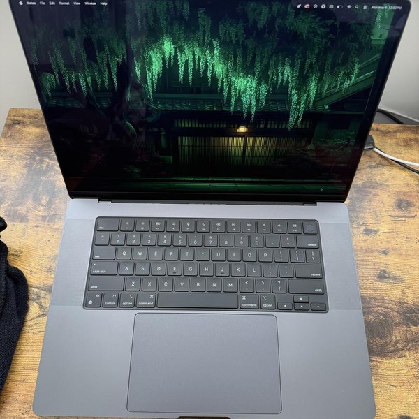 MacBook Pro Late 2023 (M3) - 16 inch - 1 TB, Black, 64 GB, Apple M3 Max 16-core, 40-core GPU