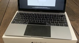 Good
													MacBook Retina 2016 - 12" - Gray, 256 GB, 8 GB, photo 3 of 9