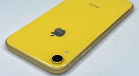 Mint
													Apple iPhone Xr - Verizon, Yellow, 64 GB, A1984, photo 3 of 6