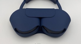 Used
													Apple AirPods Max - Sky Blue, photo 1 of 5