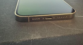 Good
													Apple iPhone 13 Pro Max - Verizon, Gold, 512 GB, A2484, photo 5 of 11