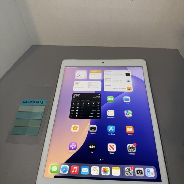 Apple iPad 7th Gen - Wi-Fi, 128 GB, Gold, A2197