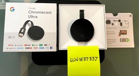 Mint
													Google Chromecast Ultra, photo 2 of 4